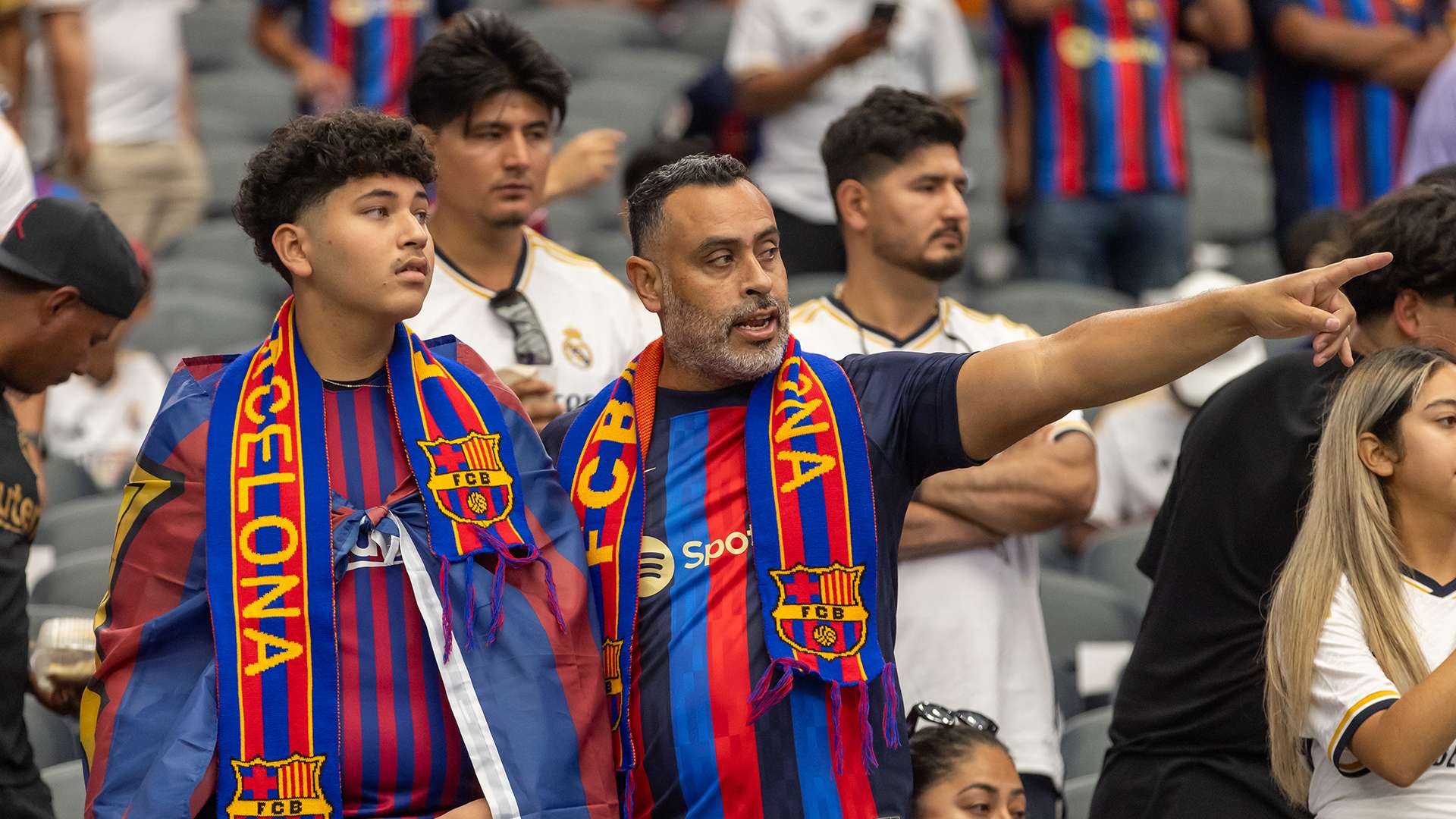 上演更精彩 上演更精彩