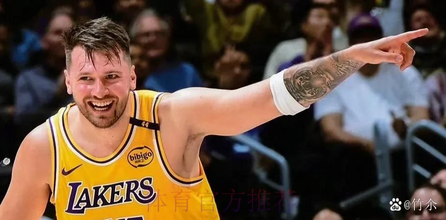 霍里:裁判不给哨东契奇就较劲,很多投丢的球都是因要犯规 霍里:裁判不给哨东契奇就较劲,很多投丢的球都是因要犯规